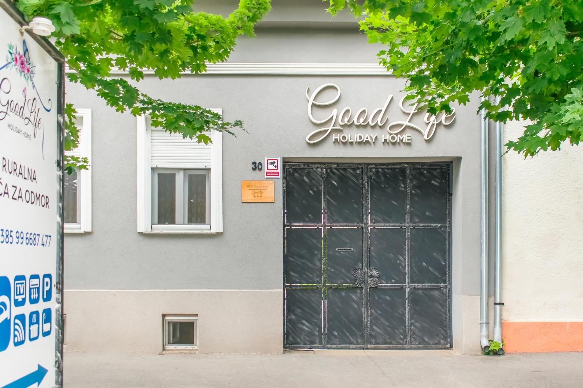 Goodlife Holiday House - Family & Friends Pozega Exterior photo