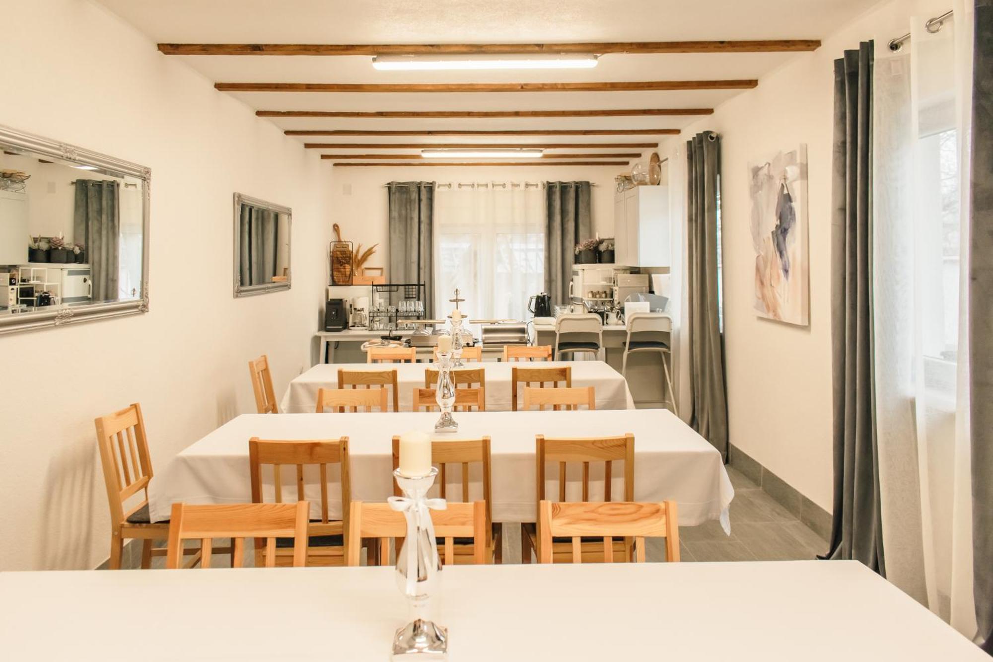 Goodlife Holiday House - Family & Friends Pozega Exterior photo